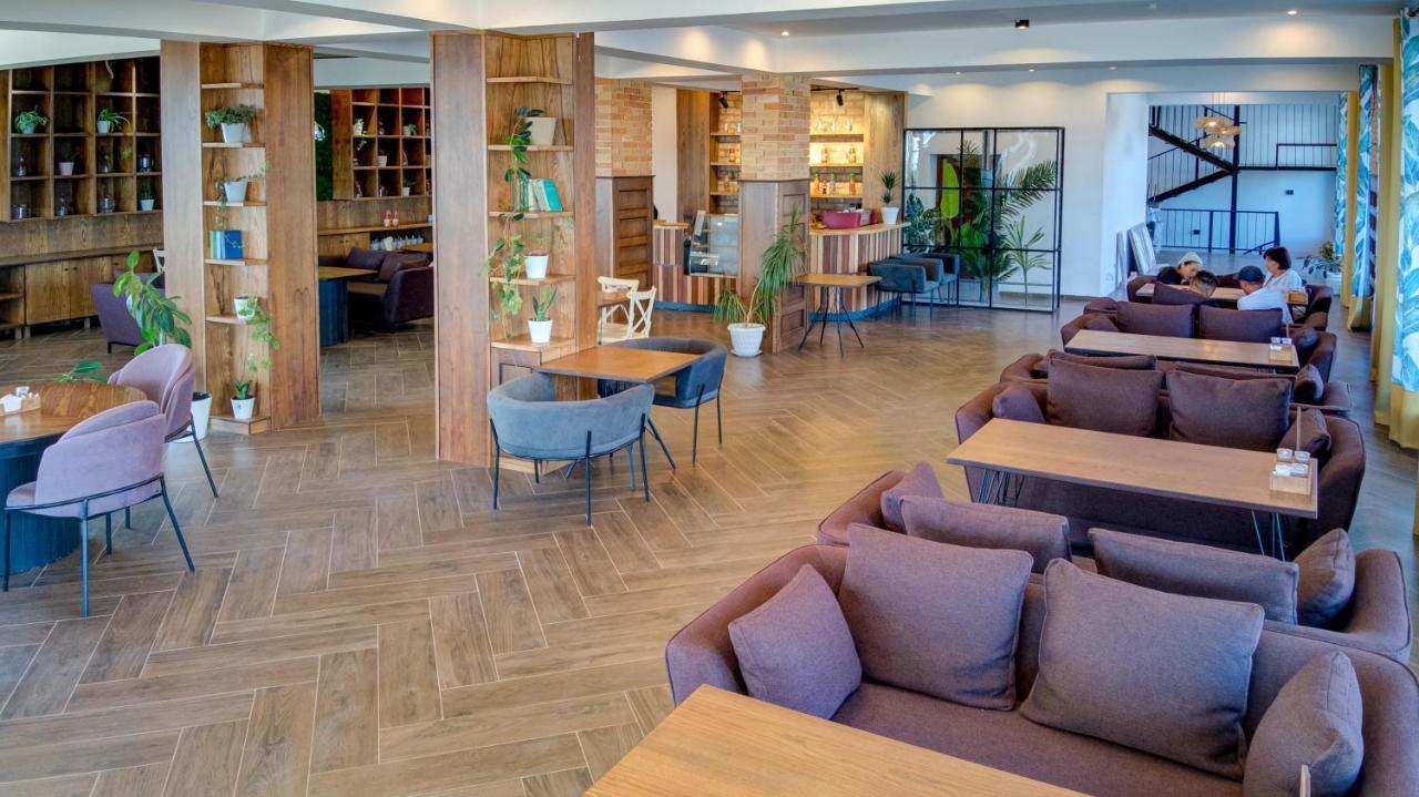 Olimp Hotel Bosteri Zewnętrze zdjęcie